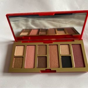 new Estee Lauder EyeShadow Palette in ENCHANTED GLAM - Limited Edition